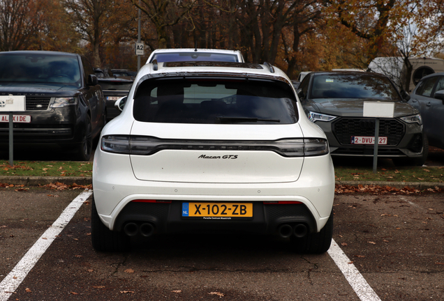 Porsche 95B Macan GTS MkIII