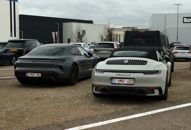 Porsche 992 Carrera 4S Cabriolet MkI