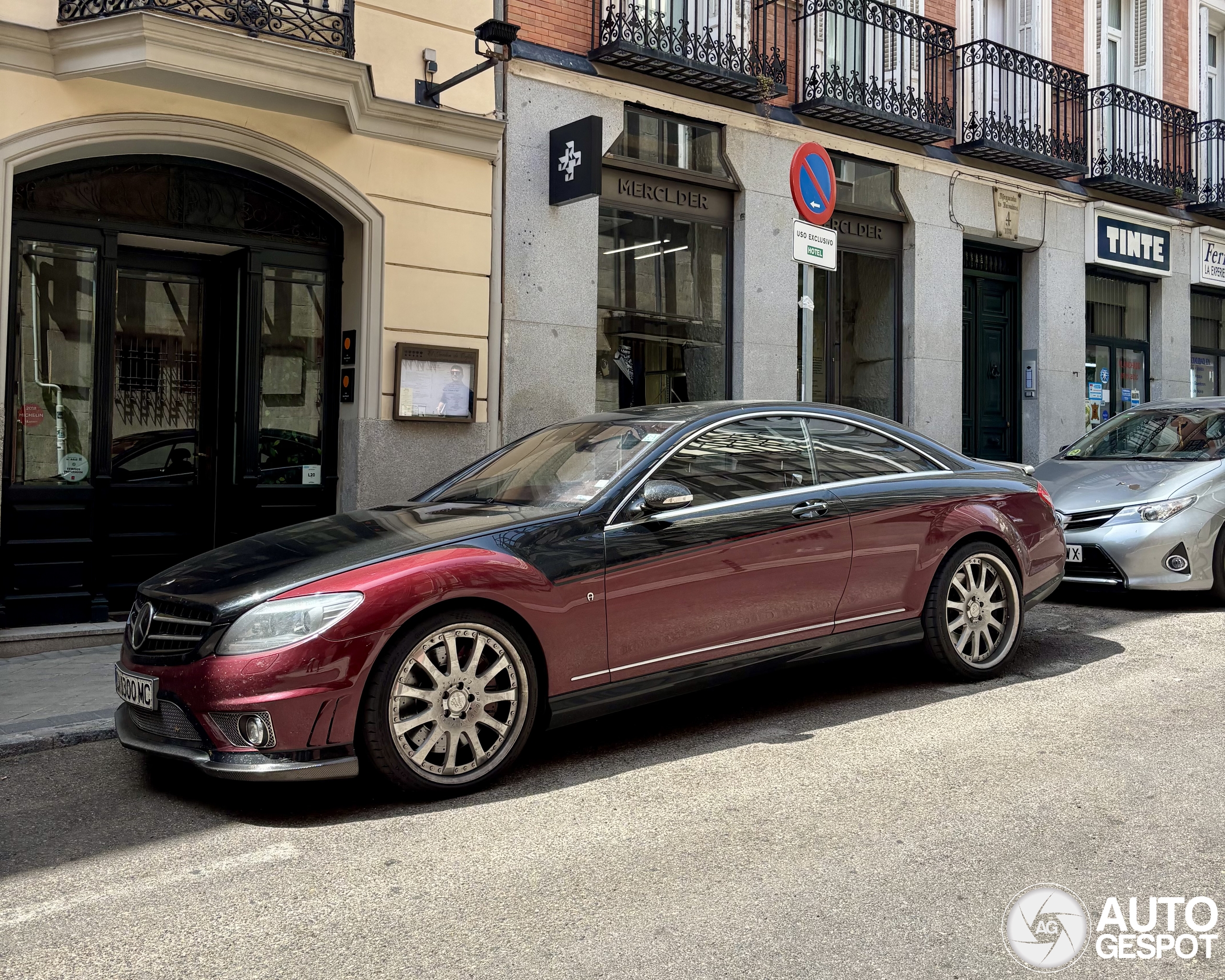 Deze V12 tokkelt rustig door: Mercedes-Benz Carlsson Aigner CK65 RS Eau Rouge