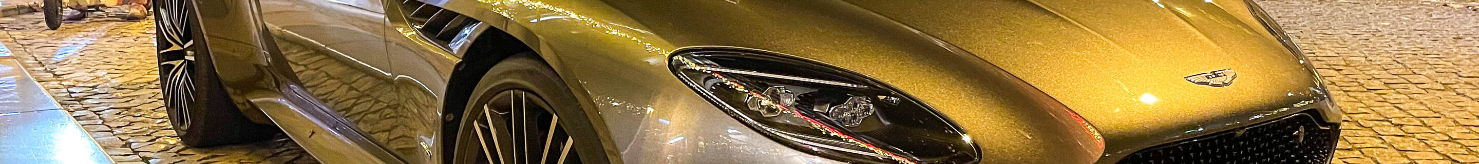 Aston Martin DBS Superleggera