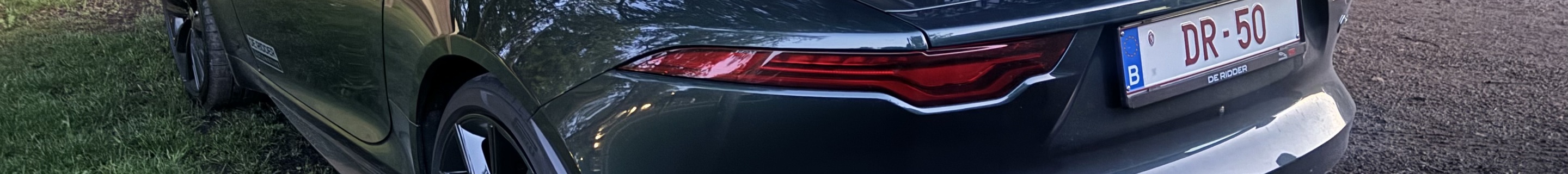 Jaguar F-TYPE P450 75 Convertible