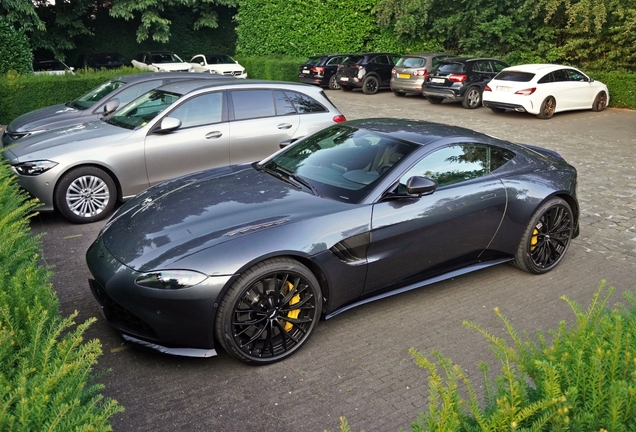 Aston Martin V8 Vantage 2018