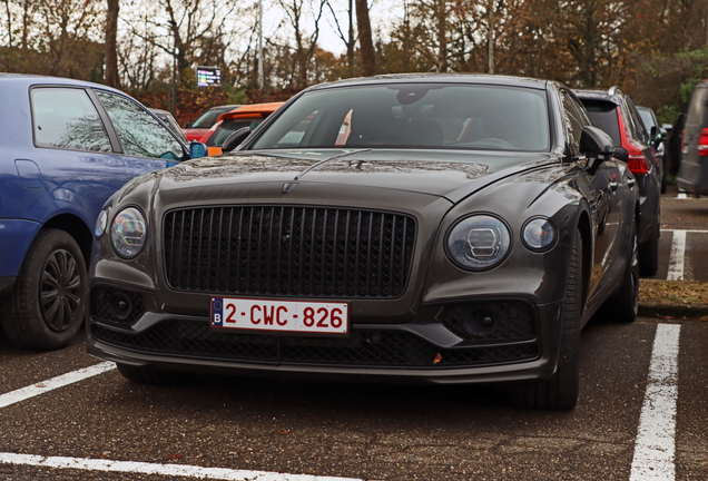 Bentley Flying Spur Hybrid S
