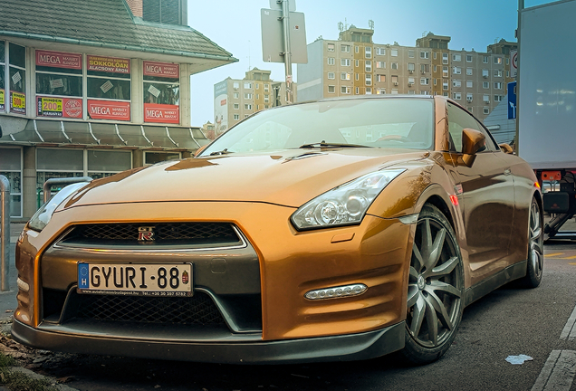 Nissan GT-R 2011