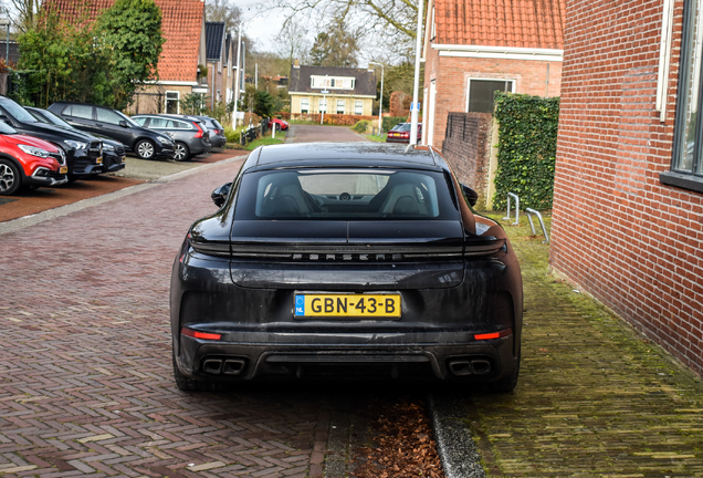 Porsche 972 Panamera Turbo E-Hybrid