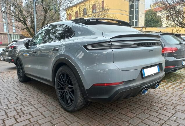 Porsche Cayenne Coupé Turbo E-Hybrid