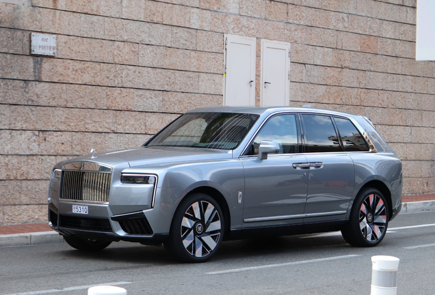 Rolls-Royce Cullinan Series II