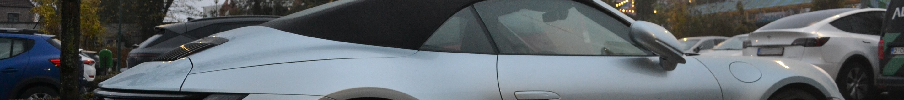 Porsche 992 Carrera 4 GTS Cabriolet MkI