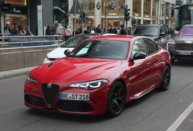 Alfa Romeo Giulia Quadrifoglio 2023