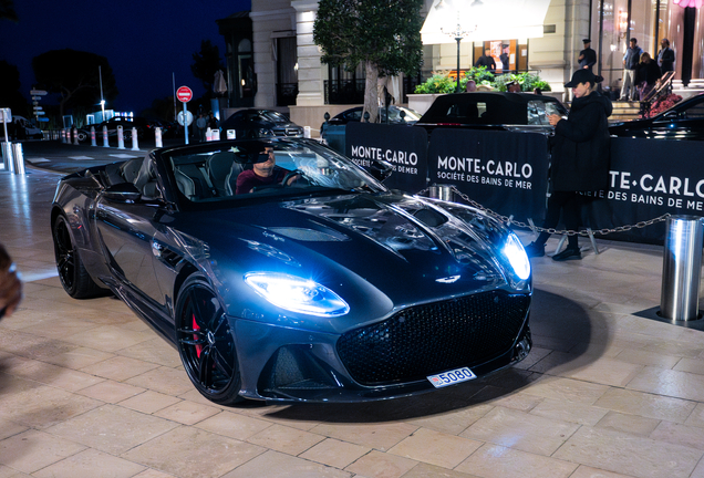 Aston Martin DBS Superleggera Volante