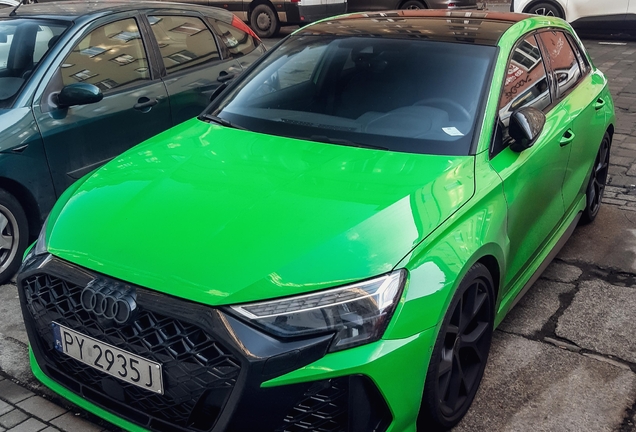 Audi RS3 Sportback 8Y 2025