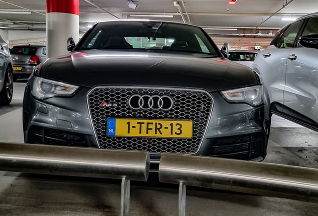 Audi RS5 B8 2012