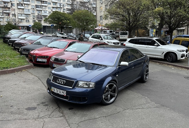 Audi RS6 Sedan C5