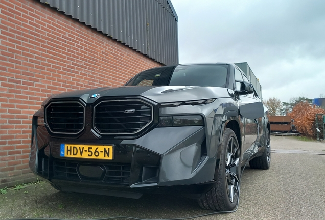 BMW XM G09