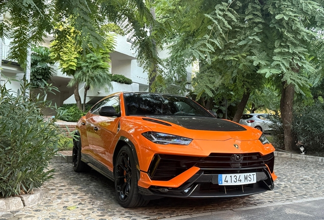 Lamborghini Urus Performante