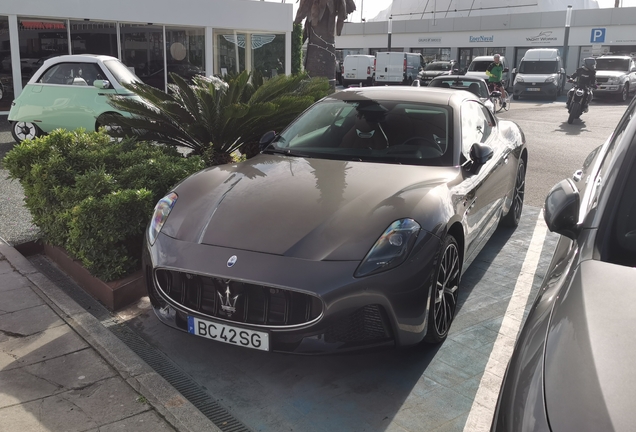 Maserati GranTurismo Modena 2023