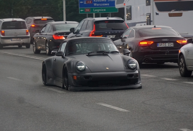 Porsche 964 Rauh-Welt Begriff - 10 September 2023 - Autogespot