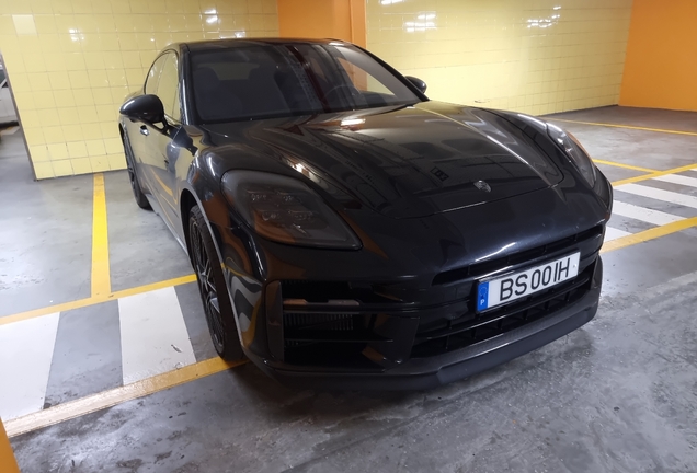 Porsche 972 Panamera Turbo S E-Hybrid