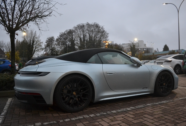 Porsche 992 Carrera 4 GTS Cabriolet MkI