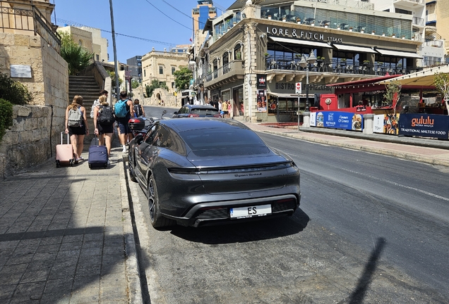 Porsche Taycan Turbo S