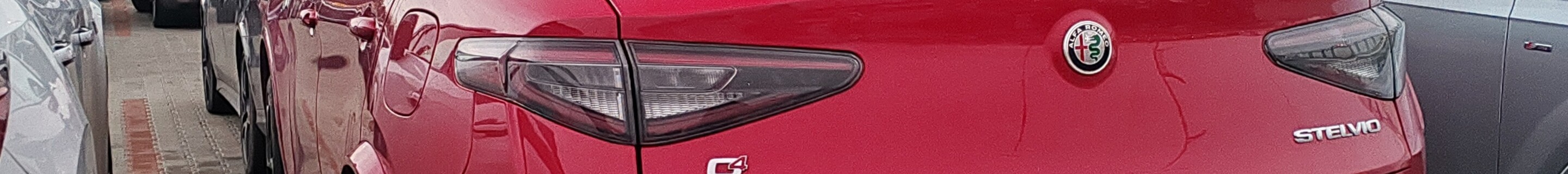 Alfa Romeo Stelvio Quadrifoglio 2020