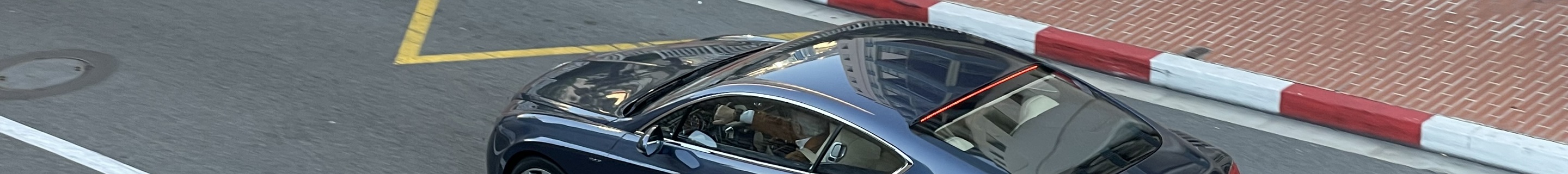 Bentley Continental GT V8 S