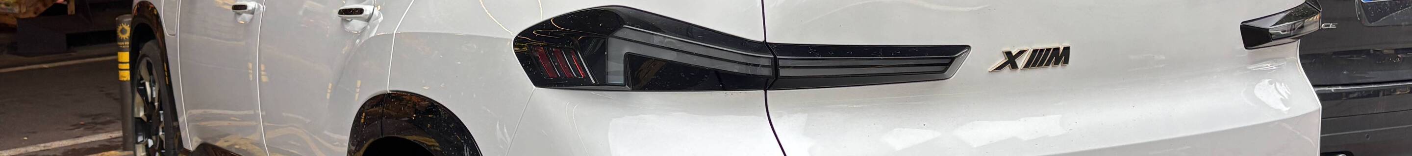 BMW XM G09