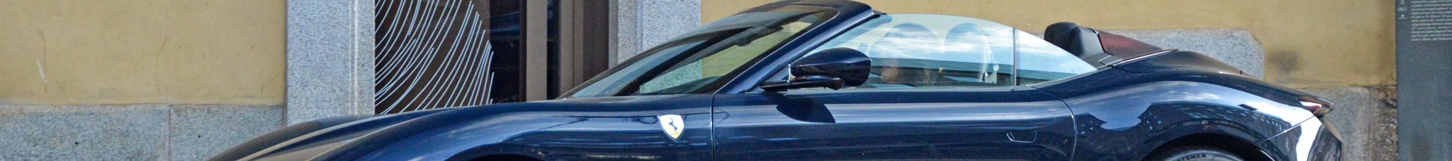 Ferrari Roma Spider