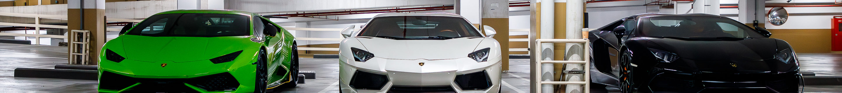 Lamborghini Aventador LP700-4