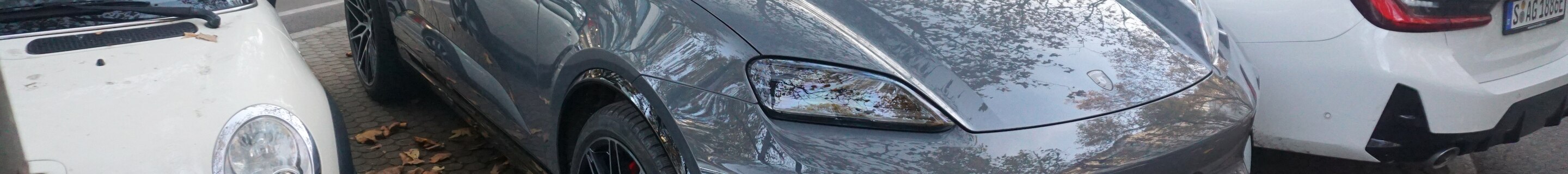 Porsche Macan EV Turbo
