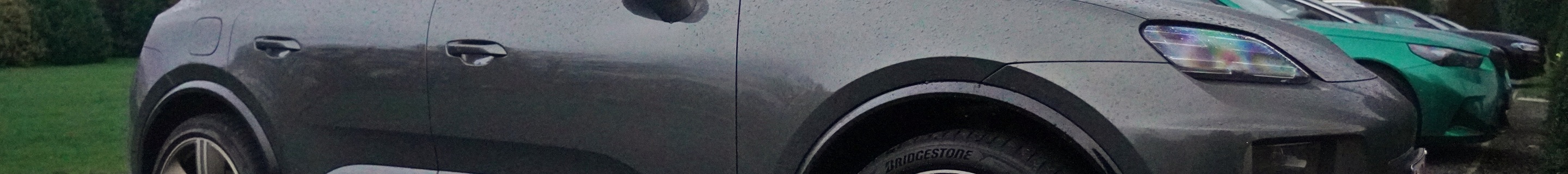 Porsche Macan EV Turbo