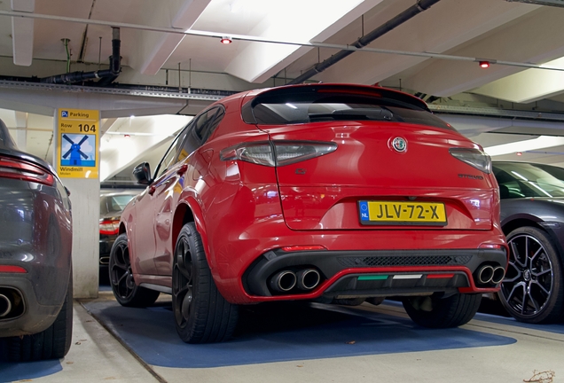 Alfa Romeo Stelvio Quadrifoglio 2020