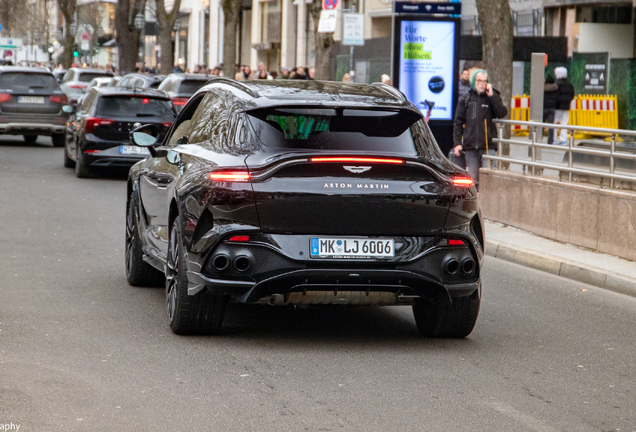 Aston Martin DBX707