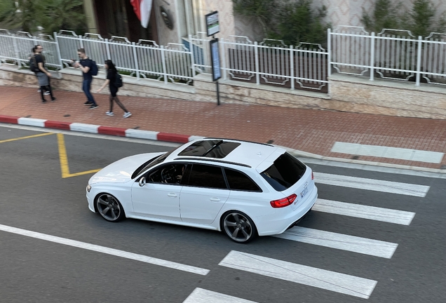 Audi RS4 Avant B8