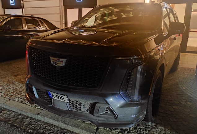 Cadillac Escalade-V ESV 2025
