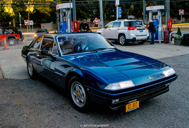 Ferrari 412