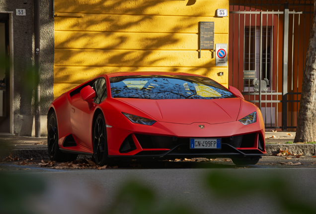 Lamborghini Huracán LP640-4 EVO