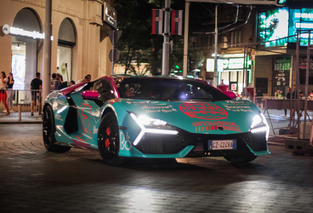 Lamborghini Revuelto