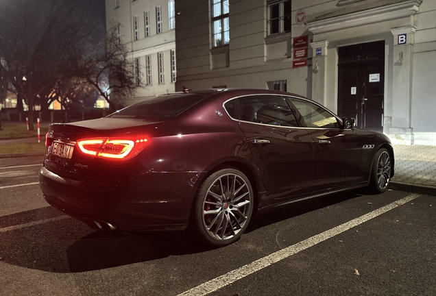 Maserati Quattroporte GTS 2013
