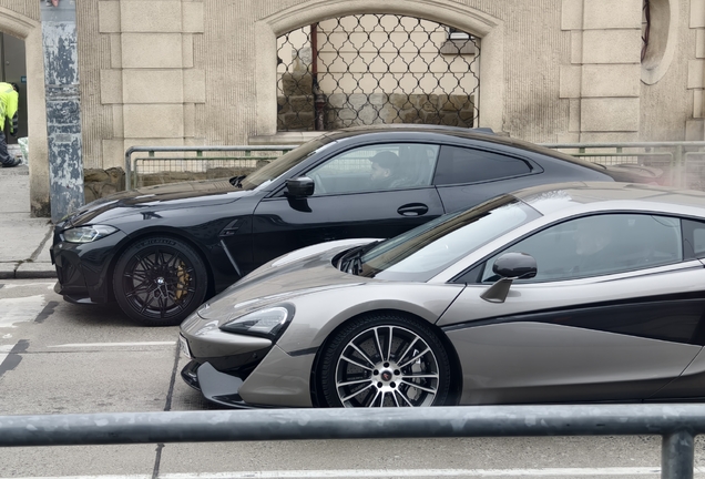 McLaren 570S