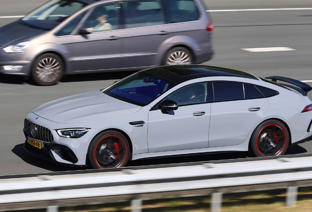 Mercedes-AMG GT 63 S X290