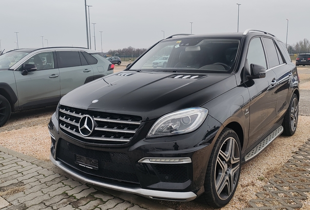 Mercedes-Benz ML 63 AMG W166
