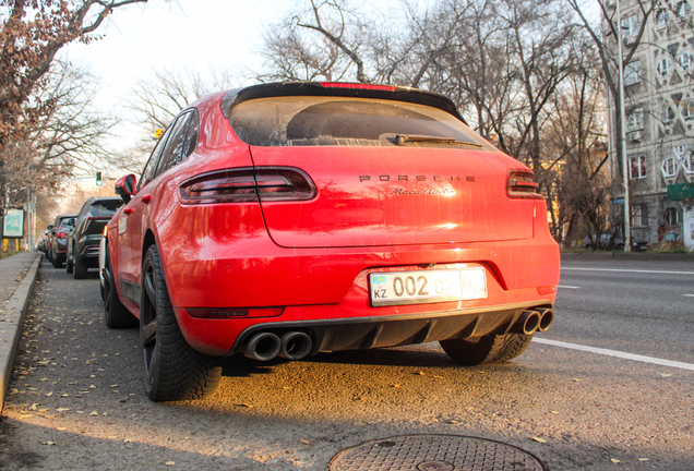 Porsche 95B Macan Turbo MkI