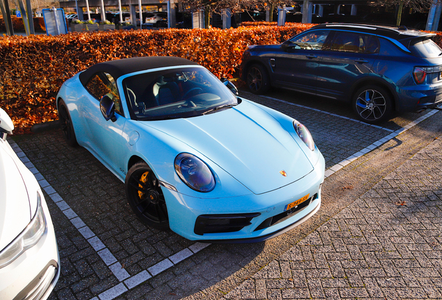 Porsche 992 Carrera 4 GTS Cabriolet MkI