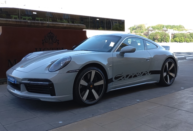 Porsche 992 Sport Classic