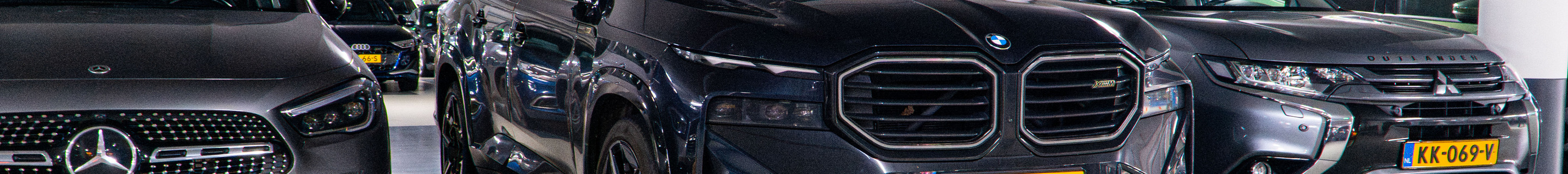 BMW XM G09
