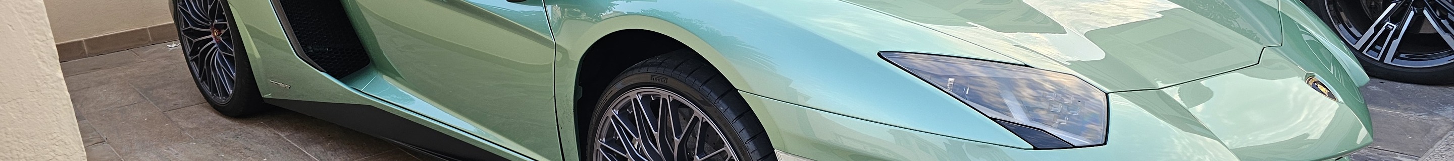 Lamborghini Aventador LP750-4 SuperVeloce Roadster