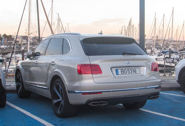 Bentley Bentayga Hybrid