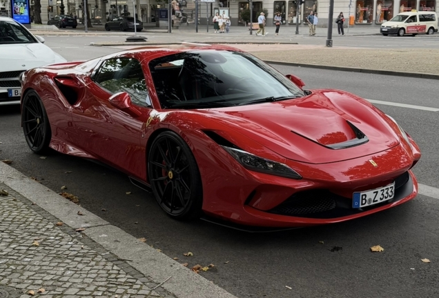 Ferrari F8 Spider