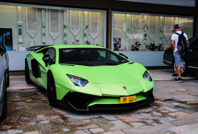 Lamborghini Aventador LP750-4 SuperVeloce